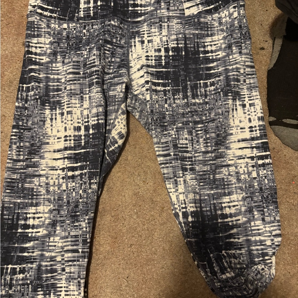 Tuff Athletics Kids Leggings in Navy and White